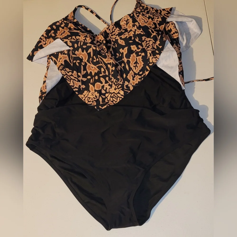 Black and Tan Floral Rose Ruffle Layered Women's One-piece Swimsuit, XXL, NWOT - Picture 7 of 12